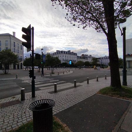 Appartement Situe Place Toscane A 5 Min De Disney Serris Eksteriør bilde